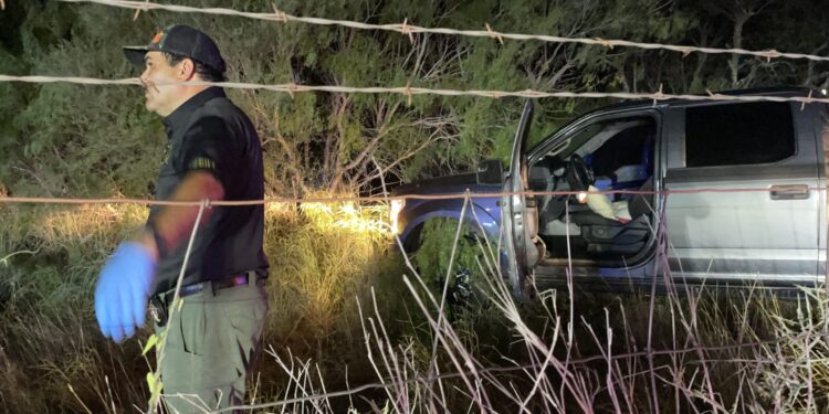 INVASION, Hostile Illegal Immigrants Are Pouring Into The Southern Border