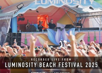 Global DJ Broadcast: World Tour – Live from Luminosity Beach Festival
